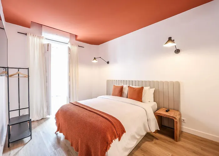 Apartamento De Diseno Gran Via -No Ascensor-