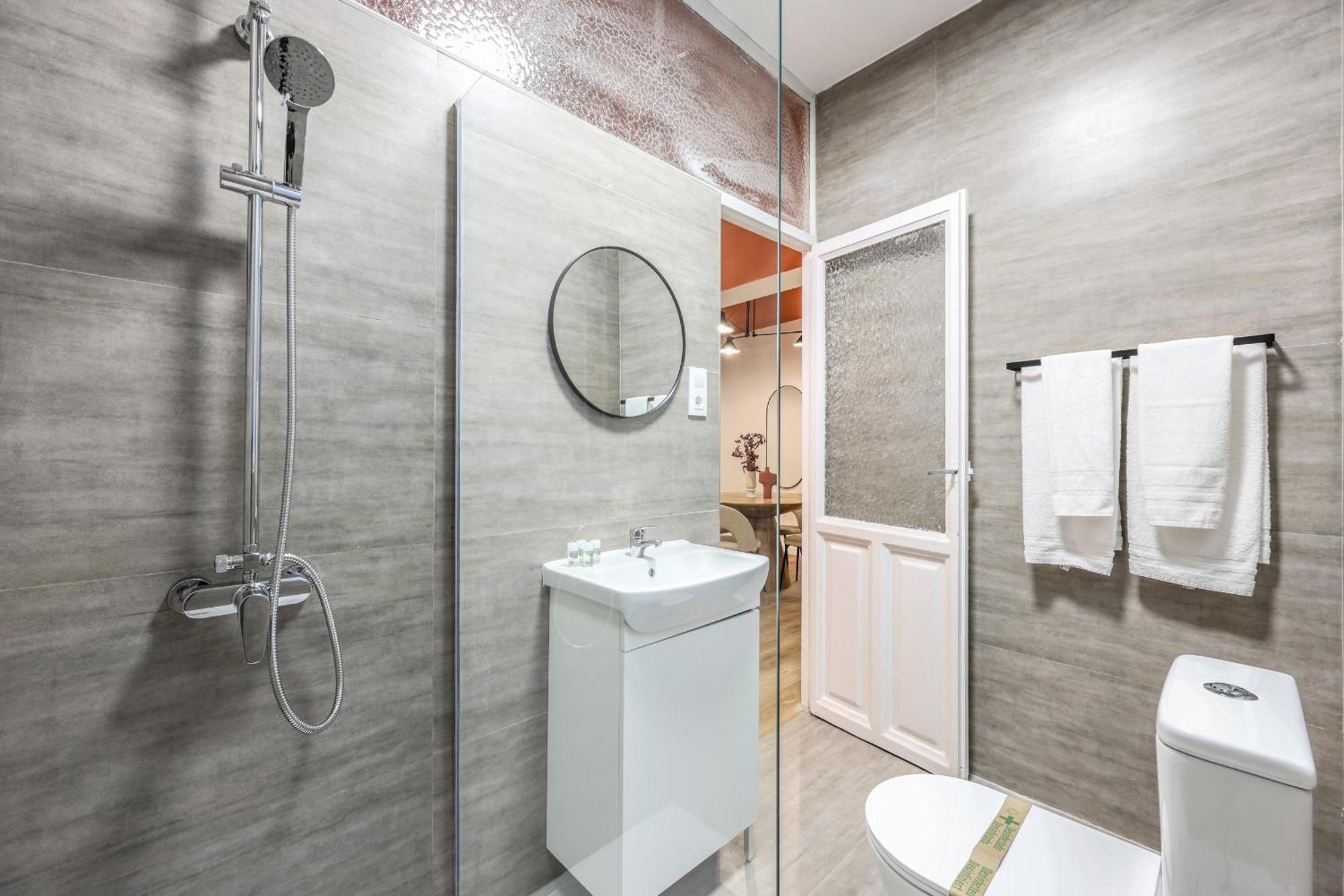 De Diseno Gran Via -no Ascensor- Apartment